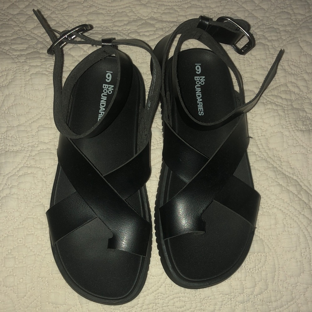 No Boundaries Black Cross-Strap Ankle Buckle Sandals